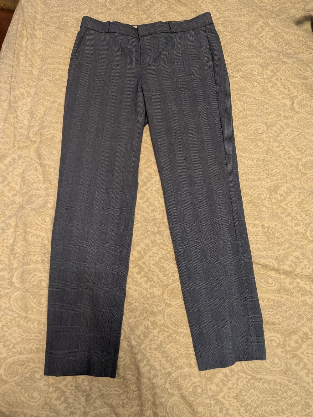 Women's Classic Blue Plaid "Ryan" Dress Pants by Banana Republic, size 6
